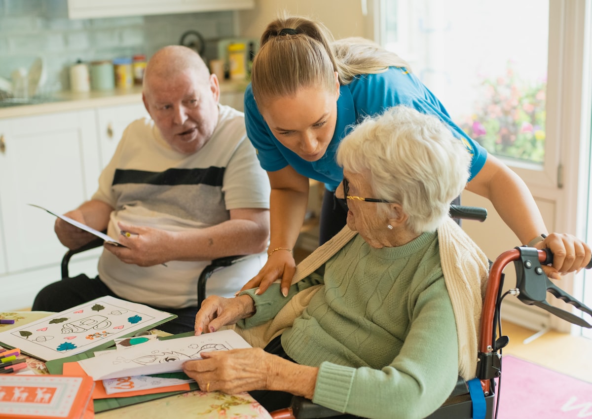 Understanding Lewy Body Dementia: Signs, Stages, and Why Specialized Memory Care Matters
